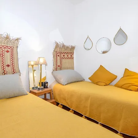 Awesome In Palasca With 2 Bedrooms And Wifi